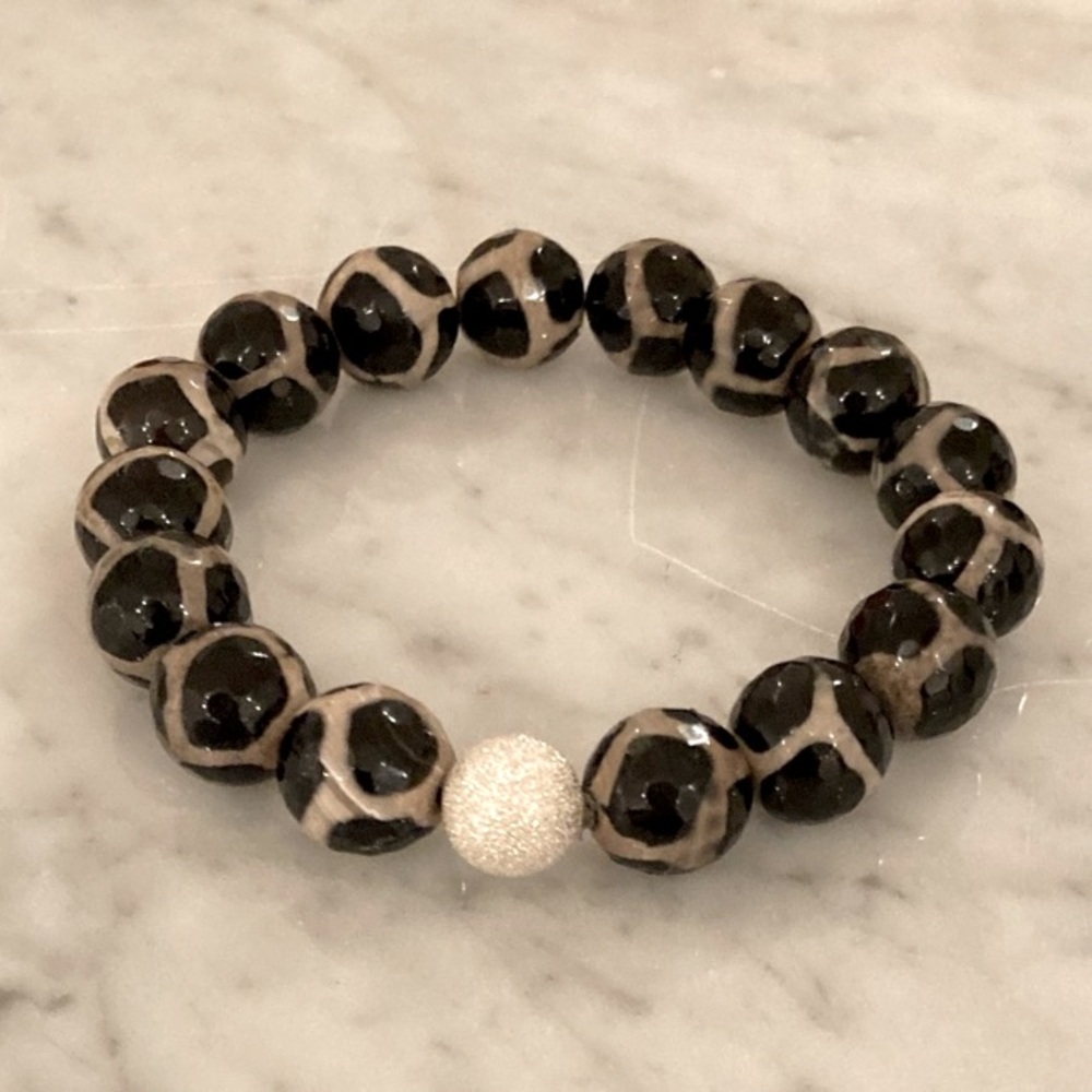 🔸NWT🔸Faceted Agate Bracelet